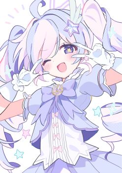 ahoge blue_archive double_v drill_hair gloves hair_ornament halo highres magical_girl multicolored_hair one_eye_closed pink_halo reisa_(blue_archive) reisa_(magical)_(blue_archive) star_(symbol) star_hair_ornament star_halo star_in_eye symbol_in_eye twin_drills two-tone_hair utakapen v wing_hair_ornament