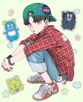 1boy black_hair black_hat blue_pants bracelet character_charm character_print charm_(object) green_background hat heart highres jewelry looking_at_viewer male_focus maruko_gaku melon_umamau nigou_(hundred_line) own_hands_together pants pants_rolled_up plaid_clothes plaid_shirt print_hat print_shoes protected_link red_eyes red_hair red_shirt shion_(hundred_line) shirt shoes short_hair sneakers solo squatting star_(symbol) the_hundred_line_-last_defense_academy-