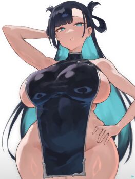 1girl aqua_eyes aqua_hair arm_behind_head arm_up artist_name bare_arms bare_shoulders black_hair black_tabard breasts colored_inner_hair commentary_request cowboy_shot fukuya_art gradient_background groin hair_rings hand_on_own_hip highres kuniruri_natsuki large_breasts long_hair looking_at_viewer multicolored_hair naked_tabard no_panties nue_no_onmyouji parted_lips sideboob solo standing symbol-shaped_pupils tabard two-tone_background two-tone_hair very_long_hair white_background