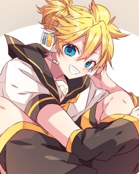 Rule 34 | 1boy, :d, bass clef, black sailor collar, black shorts, black sleeves, blonde hair, blue eyes, commentary request, detached sleeves, grin, hair between eyes, headset, highres, kagamine len, kaho 0102, looking at viewer, male focus, necktie, open mouth, sailor collar, shirt, shorts, smile, solo, spiked hair, teeth, vocaloid, white shirt, yellow necktie