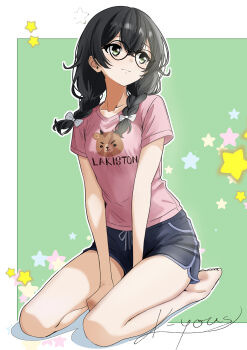 1girl animal_print artist_name bare_legs barefoot bear_print between_legs black-framed_eyewear black_hair black_shorts border bow braid braided_twintails clothes_writing commentary_request crew_neck crossed_bangs dolphin_shorts double-parted_bangs drawstring full_body glasses green_background green_eyes hair_between_eyes hair_bow hair_over_shoulder hanakuma_chifuyu hand_between_own_legs highres k-yous long_hair looking_to_the_side outside_border print_shirt seiza shirt short_shorts short_sleeves shorts signature sitting smile solo star_(symbol) star_symbol_background synthesizer_v t-shirt tied_drawstring turning_head white_border white_bow