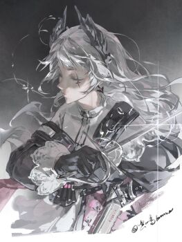 1girl absurdres animal_ears arknights asymmetrical_dual_wielding bird_ears black_gloves black_wings chinese_commentary closed_eyes commentary dual_wielding floating_hair from_side gloves gradient_background grey_background gun handgun head_wings highres holding holding_gun holding_sword holding_weapon irene_(arknights) kong_ming_kmmo long_hair puffy_sleeves rapier scar scar_across_eye scar_on_face shirt signature solo sword weapon white_hair white_shirt wings
