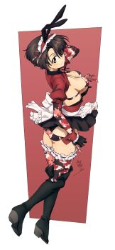 1girl animal_ears ass bikini black_gloves black_hair blush boots breasts camouflage camouflage_bikini camouflage_thighhighs closed_mouth earrings erakin fake_animal_ears girls_und_panzer gloves green_eyes highres jewelry large_breasts looking_at_viewer microskirt military_uniform playboy_bunny rabbit_ears red_background short_hair simple_background skirt smile solo st._gloriana&#039;s_military_uniform swimsuit thigh_boots thighhighs vanilla_(girls_und_panzer)