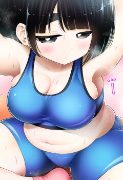 1girl absurdres arms_up big_mukimuki_&amp;_small_muchimuchi black_hair blue_shorts blue_sports_bra blunt_bangs blush breasts cleavage commentary_request dot_nose highres hinoharaf_(14310486) large_breasts medium_hair mole mole_on_stomach navel parted_lips pink_background pink_socks plump shorts sitting socks solo sports_bra sweat thick_eyebrows thick_thighs thighs