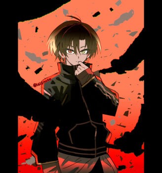 1616note 1boy black_jacket blonde_hair closed_mouth commentary_request earrings expressionless feathers gradient_background hair_between_eyes hand_up heterochromia high_collar jacket jewelry kannazuki_ai king_of_prism long_sleeves looking_at_viewer male_focus parted_bangs pretty_rhythm pretty_series red_background red_eyes short_hair solo yellow_eyes