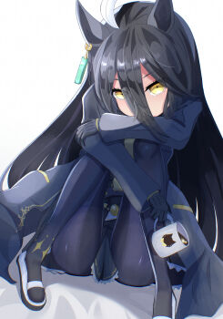 1girl ahoge animal_ears black_coat black_gloves black_pantyhose black_skirt coat coffee commentary cup ear_ornament ear_tag earrings gloves hair_between_eyes hair_ribbon hand_on_own_arm highres holding holding_cup horse_ears horse_girl jewelry knees_up long_hair long_hair_between_eyes looking_at_viewer manhattan_cafe_(umamusume) mug multicolored_hair on_ground open_clothes open_coat pantyhose pleated_skirt ribbon setsuzan_uma simple_background single_earring sitting skirt solo sorcerer's_sutra_scroll umamusume very_long_hair white_background white_hair yellow_eyes