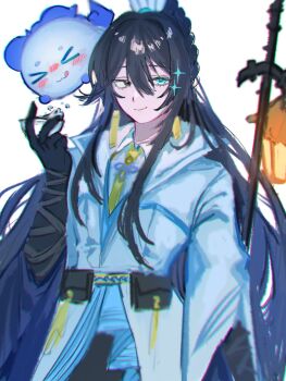 >_< 1boy :3 ameme_0204 aqua_eyes black_eyes black_hair chinese_clothes coat cosplay cup dragon_bean_(arknights) e.g.o_(project_moon) hair_between_eyes heterochromia highres holding holding_cup holding_weapon hong_lu_(project_moon) lantern limbus_company ling_(arknights) ling_(arknights)_(cosplay) looking_at_viewer male_focus project_moon simple_background smile to_remain_oneself_(e.g.o) tongue tongue_out weapon white_background white_coat x3