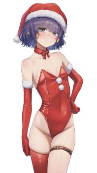 1girl absurdres adversarial_noise alternate_costume bare_shoulders blue_eyes blunt_bangs bow bowtie closed_mouth commentary cowboy_shot detached_collar elbow_gloves english_commentary flat_chest fur-trimmed_gloves fur-trimmed_headwear fur_trim gloves gradient_hair hand_on_own_hip hat highleg highleg_leotard highres hololive hololive_english leotard looking_at_viewer multicolored_hair ninomae_ina'nis orange_hair pointy_ears pom_pom_(clothes) purple_hair red_bow red_bowtie red_gloves red_hat red_leotard red_thighhighs samukzz santa_costume santa_hat short_hair sidelocks simple_background single_thighhigh smile solo strapless strapless_leotard tentacle_hair thigh_strap thighhighs virtual_youtuber white_background