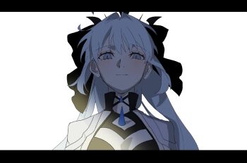 1girl black_bow black_tiara blue_eyes bow commentary_request fate/grand_order fate_(series) hair_between_eyes hair_bow highres julhxh long_hair looking_at_viewer morgan_le_fay_(fate) morgan_le_fay_(third_ascension)_(fate) ponytail simple_background smile solo spikes tiara very_long_hair white_background