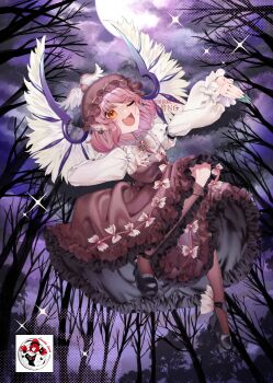 1girl :d armband bare_tree bird_wings black_shoes brown_dress brown_hat brown_socks collared_shirt dice dress feathered_wings frilled_dress frilled_socks frills full_body hat hecatia_lapislazuli highres ishikawa_sparerib juliet_sleeves kneehighs long_sleeves looking_at_viewer mary_janes medium_hair music mystia_lorelei night one_eye_closed open_mouth outdoors pink_hair puffy_sleeves shirt shoes singing smile socks solo touhou tree white_shirt white_wings winged_footwear winged_hat wings