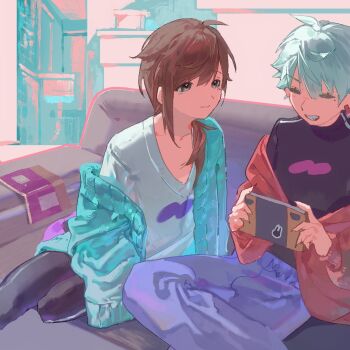 2boys aqua_cardigan black_leggings brown_hair bw_sekai cardigan couch grey_hair handheld_game_console highres indoors kanae_(nijisanji) kuzuha_(nijisanji) leggings light_smile long_hair male_focus multiple_boys nijisanji on_couch orange_cardigan shirt short_hair sitting v-neck virtual_youtuber white_shirt