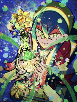 1girl black_hair blonde_hair carmine_(pokemon) closed_mouth colored_inner_hair commentary_request crossed_bangs eyelashes fanny_pack hair_between_eyes hairband highres long_hair looking_at_viewer mole mole_under_eye multicolored_hair nintendo official_alternate_color pokemon pokemon_(creature) pokemon_masters_ex pokemon_sv red_hair shiro_(46isou) sinistcha smile terastallization two-tone_hair yellow_hairband