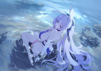 1girl animal_ears armpit_crease back backless_swimsuit bare_shoulders barefoot beach blue_one-piece_swimsuit breasts closed_mouth cuffs elbow_gloves from_behind game_cg gloves grey_eyes grey_hair highres large_breasts long_hair looking_at_viewer looking_back night non-web_source official_art on_ground one-piece_swimsuit outdoors ponytail rabbit_ears rabbit_tail shackles shia_(stella_sora) shoulder_blades sideboob sitting smile soles solo stella_sora swimsuit tail thigh_strap toes very_long_hair white_gloves yokozuwari