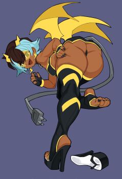 1girl absurdres ass bent_over black_gloves black_nails black_sandals black_shoes black_thighhighs blue_background blue_hair breasts brown_eyes brown_hair commentary dark-skinned_female dark_skin double-parted_bangs earrings electric_plug electric_plug_tail fang feet fingerless_gloves fingernails from_behind full_body gloves hair_ornament hand_on_own_thigh high_heels highres jewelry lightning_bolt lightning_bolt_earrings lightning_bolt_hair_ornament lightning_bolt_symbol looking_at_viewer looking_back mole mole_under_eye multicolored_hair nail_polish nezo open_mouth original platform_sandals sandals shoes short_hair simple_background skin_fang small_breasts smile solo standing standing_on_one_leg tail thick_thighs thighhighs thighs toe_scrunch toenail_polish toenails toes two-tone_hair wings