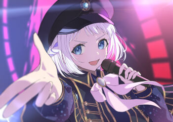 1girl black_hat blue_eyes blue_jacket brooch commentary_request commission ev_(dai00888) gakuen_idolmaster gem grey_gemstone hand_up hat holding holding_microphone idolmaster jacket jewelry katsuragi_lilja kyokkou_(idolmaster) looking_at_viewer microphone music official_alternate_costume open_mouth parted_bangs ribbon short_hair singing skeb_commission smile solo sweat upper_body white_hair white_ribbon