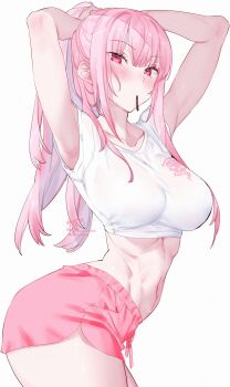 1girl absurdres alternate_costume armpits arms_up blunt_bangs breasts commentary cropped_shirt dolphin_shorts english_commentary highres hololive hololive_english kamiya_maneki large_breasts long_hair looking_at_viewer midriff mori_calliope mouth_hold navel pink_eyes pink_hair ponytail shirt shorts sidelocks simple_background solo t-shirt toned toned_female tying_hair virtual_youtuber white_background white_shirt