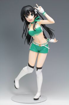 1girl 3d absurdres armpits autodesk_3ds_max_(medium) bare_shoulders belt blue_eyes boots breasts commentary english_commentary figure fingerless_gloves flower full_body gloves green_shorts grey_background hair_flower hair_ornament highres kizaki_aoi knee_boots light_blush long_hair looking_at_viewer marmoset_toolbag_(medium) medium_breasts midriff navel open_mouth saten_ruiko short_shorts shorts sidelocks solo standing standing_on_one_leg stomach teeth toaru_kagaku_no_railgun toaru_majutsu_no_index upper_teeth_only v-shaped_eyebrows white_belt white_boots white_flower white_gloves zbrush_(medium)