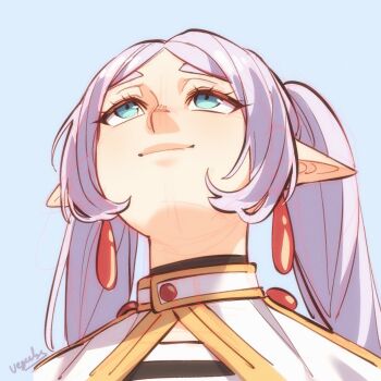 1girl addy_(@vegeebs) artist_name blue_sky blunt_ends capelet earrings elf frieren gold_trim green_eyes grey_hair head_back highres jewelry long_pointy_ears looking_up pointy_ears shirt signature sky smile solo sousou_no_frieren striped_clothes striped_shirt teardrop_earrings twintails upper_body upward_angle_frieren_drawing