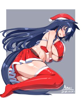 1girl a.nori absurdres alternate_costume animal_ears ass belt bikini blue_hair breasts cleavage closed_mouth collarbone commentary_request dated gloves grey_background hair_between_eyes hair_ornament hat highres horse_ears horse_tail large_breasts looking_at_viewer mole mole_under_eye navel santa_bikini santa_costume santa_hat smile solo swimsuit tail thighhighs umamusume verxina_(umamusume)