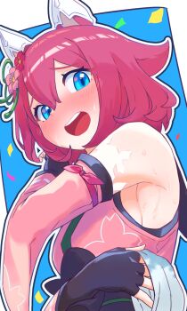 1girl animal_ears armpits bare_shoulders black_bow black_gloves black_sash blue_background blue_eyes blush bow breasts commentary_request detached_sleeves dress embarrassed fingerless_gloves flower from_side gloves green_ribbon hair_between_eyes hair_flower hair_ornament hair_ribbon highres holding holding_towel horse_ears horse_girl looking_at_viewer medium_hair mochihuman open_mouth outline pink_dress pink_hair pink_ribbon pink_sleeves ribbon sakura_chiyono_o_(hinoshita_kaisan_hana_akari)_(umamusume) sakura_chiyono_o_(umamusume) sash sideboob solo sweat teeth towel umamusume upper_body upper_teeth_only white_outline