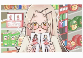 1girl blonde_hair blush border camisole commentary_request convenience_store earrings gakuen_idolmaster gradient_hair grey_hair hair_ornament hairclip hands_up highres holding holding_paper idolmaster indoors jewelry lawson long_hair looking_at_viewer multicolored_hair open_mouth paper parallel_hairclips pringles_can robe round_eyewear shinosawa_hiro shop signature smile solo sparkle stud_earrings swept-bangs twitter_username upper_body white_border white_camisole white_robe yellow-framed_eyewear yuzuchas