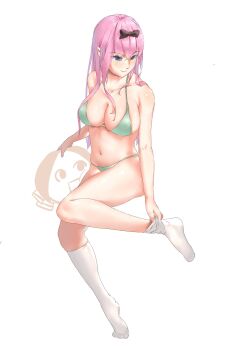 1girl bikini black_bow blue_eyes bow breasts fujiwara_chika highres hongjuninp kaguya-sama_wa_kokurasetai_~tensai-tachi_no_renai_zunousen~ large_breasts long_hair pink_hair socks swimsuit white_background