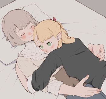 2girls absurdres black-shirt blonde_hair closed_eyes closed_mouth commentary_request cuddling dungeon_meshi elf falin_touden falin_touden_(tallman) green_eyes grey_hair highres hug long_hair marcille_donato multiple_girls on_bed pillow pointy_ears short_hair smile tbjj1208 yuri