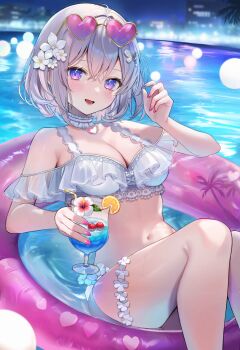 1girl aria_(ariacue) bad_link bikini blue_nails blush bob_cut breasts character_request choker commentary_request cup drinking_straw eyewear_on_head fingernails flower grey_hair hair_between_eyes hair_flower hair_ornament hand_up heart heart-shaped_eyewear highres holding holding_cup innertube looking_at_viewer nail_polish navel on_innertube open_mouth ponytail purple_eyes second-party_source short_hair solo stomach swim_ring swimsuit tinted_eyewear virtual_youtuber white_bikini white_choker white_flower