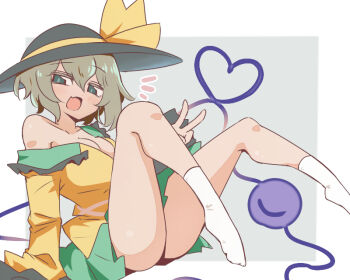 1girl ass black_hat blush border breasts chii_(tsumami_tsumamare) cleavage colored_inner_hair commentary fang from_side green_eyes green_hair grey_background hat hat_ribbon heart heart_of_string komeiji_koishi long_sleeves looking_at_viewer multicolored_hair open_mouth ribbon shio_(futatsumami) shirt short_hair simple_background single_bare_shoulder skin_fang socks solo symbol-only_commentary third_eye touhou white_border white_socks wide_sleeves yellow_ribbon yellow_shirt