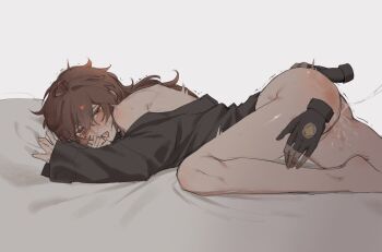 2boys after_anal arched_back bed_sheet black_gloves black_shirt blush bottomless commentary_request cum cum_on_ass cum_on_body cum_on_legs cum_string diluc_(genshin_impact) disembodied_hand from_side genshin_impact gloves hair_between_eyes highres inseki kaeya_(genshin_impact) long_hair male_focus multiple_boys partially_fingerless_gloves red_eyes red_hair sheet_grab shirt solo_focus spanked tears thighs yaoi zehuij