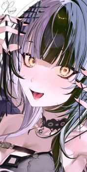 1girl absurdres belt black_belt black_choker black_hair black_nails blush breasts chest_belt choker cleavage commentary_request grey_hair hair_ornament haneu_kaku highres hololive hololive_english ink large_breasts long_hair looking_at_viewer multicolored_hair nail_polish open_mouth pendant_choker portrait shiori_novella shiori_novella_(1st_costume) signature smile solo split-color_hair two-tone_hair very_long_fingernails virtual_youtuber yellow_eyes