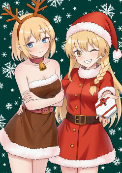 2girls absurdres alice_margatroid alternate_costume alternate_headwear animal_costume antlers bell belt blonde_hair blue_eyes bow braid breasts brown_belt brown_dress brown_hairband cleavage closed_mouth collarbone commentary_request crossed_arms dress fake_horns fur-trimmed_dress fur-trimmed_headwear fur_trim gift green_background grin hair_bow hairband hand_on_another's_waist hat highres holding holding_gift horns kirisame_marisa kiyo_(tomoki6107) long_hair looking_at_viewer multiple_girls neck_bell one_side_up pink_belt red_bow red_dress red_hat reindeer_antlers reindeer_costume santa_costume santa_dress short_dress side_braid single_braid smile snowflakes strapless strapless_dress touhou yellow_eyes