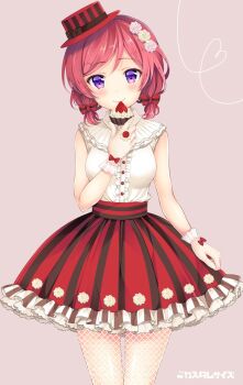 1girl blush bow brown_background center_frills circle_name commentary_request female_focus fishnet_gloves fishnet_pantyhose fishnets frilled_skirt frills gloves hair_bow hair_ornament hat hat_bow heart highres looking_at_viewer love_live! love_live!_school_idol_festival love_live!_school_idol_project medium_hair nishikino_maki pantyhose purple_eyes red_hair red_hat red_skirt sakurai_makoto_(custom_size) shirt simple_background skirt sleeveless sleeveless_shirt smile solo striped_bow striped_clothes striped_headwear striped_skirt twintails vertical-striped_clothes vertical-striped_headwear vertical-striped_skirt white_gloves white_pantyhose white_shirt