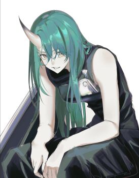 1girl amn_ic01 arknights bare_arms bare_shoulders black_pants black_shirt clip_studio_paint_(medium) commentary eyes_visible_through_hair green_hair grin hair_between_eyes highres horns hoshiguma_(arknights) hunched_over leaning leaning_forward long_hair looking_at_viewer pants shirt simple_background single_horn sitting skin-covered_horns sleeveless sleeveless_shirt smile solo white_background yellow_eyes