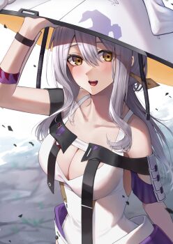 1girl arm_guards blush breasts cleavage commentary debris goddess_of_victory:_nikke grey_hair hair_between_eyes hair_ornament hair_stick hand_on_headwear hat highres jingasa leotard long_hair looking_at_viewer medium_breasts open_mouth scarlet_(nikke) sidelocks sleeveless smile solo twitter_username upper_body white_hat white_leotard wrist_guards yellow_eyes yorugami_rei