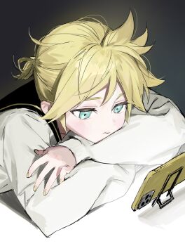 1boy black_sailor_collar blonde_hair blue_eyes cellphone closed_mouth crossed_arms highres kagamine_len leaning_on_table long_sleeves looking_at_phone male_focus nail_polish naoko_(naonocoto) phone ponytail sailor_collar shirt short_hair short_ponytail smartphone solo table vocaloid white_shirt yellow_nails
