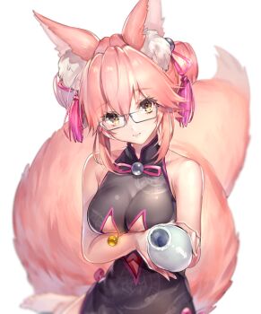 1girl animal_ear_fluff animal_ears bare_shoulders bell black_dress bottle breasts center_opening china_dress chinese_clothes clothing_cutout cowboy_shot double-parted_bangs dress facing_viewer fate/grand_order fate_(series) fox_ears fox_girl fox_tail glasses hair_between_eyes hair_bun hair_ribbon heart_cutout holding holding_bottle jingle_bell koyanskaya_(chinese_lostbelt_outfit)_(fate) koyanskaya_(fate) large_breasts light_smile long_hair long_sidelocks looking_at_viewer mandarin_collar mogullaz pink_fur pink_hair pink_ribbon pink_tail ribbon sake_bottle sidelocks simple_background solo tail tassel underboob underboob_cutout white-framed_eyewear white_background yellow_eyes