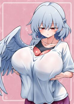 1girl balloon black_shirt blush braid breast_lift breast_padding breasts cleavage collarbone commentary_request commission cowboy_shot feathered_wings grey_hair hair_between_eyes half_up_braid highres inset_border kishin_sagume layered_shirt looking_down parted_lips pink_background pleated_skirt red_eyes red_skirt scavia10 shirt short_hair short_sleeves single_wing skeb_commission skirt solo standing sweatdrop t-shirt touhou translation_request undershirt white_shirt white_wings wings