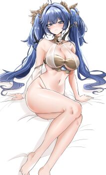 1girl absurdres ahoge ancient_greek_clothes bare_shoulders blue_eyes blue_hair blush breasts cleavage commentary_request gold_bra greco-roman_clothes hair_between_eyes highres hoduchamchi iuno_(wuthering_waves) jewelry korean_commentary large_breasts laurel_crown long_hair looking_at_viewer multicolored_hair navel on_bed sitting solo streaked_hair twintails wuthering_waves