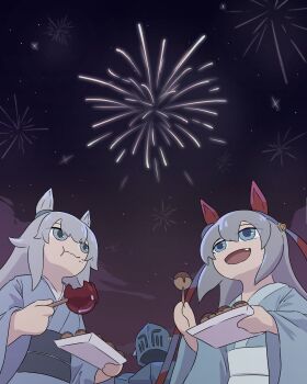 1other 2girls aerial_fireworks ahoge animal_ears armor blue_armor blue_eyes blue_hairband candy_apple closed_mouth commentary crossover ear_covers ear_ornament eating english_commentary fake_horns fang fireworks food grey_hair grey_kimono hair_between_eyes hairband headband helmet highres holding holding_candy_apple holding_food horned_helmet horns horse_ears horse_girl japanese_clothes kimono long_hair long_sleeves monster_hunter_(character) monster_hunter_(series) multicolored_hair multicolored_hairband multiple_girls night obi oguri_cap_(umamusume) open_mouth pointing pointing_up red_headband ruuwak sash sky smile striped_clothes striped_hairband takoyaki tamamo_cross_(umamusume) two-tone_hairband umamusume weapon
