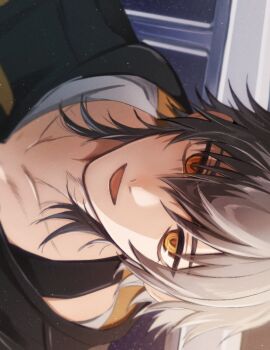 0_0maroro 1boy astral_express_(honkai:_star_rail) black_coat caelus_(honkai:_star_rail) coat collarbone commentary_request grey_hair hair_between_eyes highres honkai:_star_rail honkai_(series) hood hooded_coat indoors looking_at_viewer male_focus open_clothes open_coat open_mouth orange_coat orange_eyes purple_sky shirt short_hair sky smile solo star_(sky) starry_sky t-shirt trailblazer_(honkai:_star_rail) two-sided_coat two-sided_fabric upper_body white_shirt window