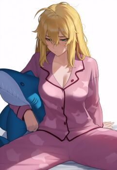 absurdres ahoge artoria_pendragon_(fate) blonde_hair breasts cleavage commentary english_commentary fate/grand_order fate/stay_night fate_(series) green_eyes highres holding holding_stuffed_toy kagetsumoon long_hair messy_hair pajamas pink_pajamas saber_(fate) sidelocks sleepy stuffed_animal stuffed_shark stuffed_toy
