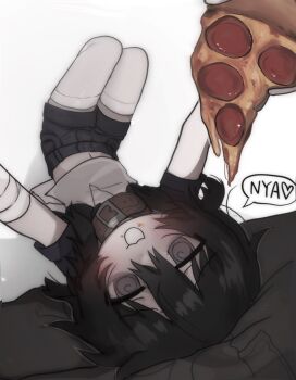 1boy @_@ animal_collar bandaged_arm bandages black_hair blush collar double-parted_bangs drugs_neko food heart highres holding holding_food holding_pizza open_mouth original pizza pizza_slice purple_eyes shirt short_twintails speech_bubble thighhighs twintails white_background white_shirt white_thighhighs