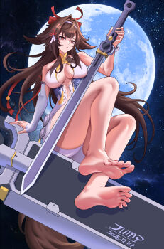1girl absurdres barefoot brown_hair feet hairband highres huahuaren_jump long_hair looking_at_viewer red_eyes soles sword tail toes weapon ye_shunguang zenless_zone_zero