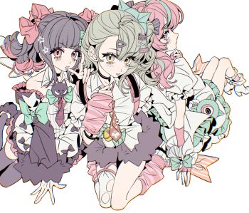 3girls bandaid bandaid_hair_ornament bare_shoulders black_choker black_hair black_skirt blue_hair blue_streaks boots bow chinatsu_remiel choker closed_mouth collarbone colored_inner_hair commentary dress fingerless_gloves fur-trimmed_skirt fur-trimmed_sleeves fur_trim gloves green_bow green_eyes green_hair hair_bow hair_ornament hand_on_another's_shoulder highres kneeling leg_warmers looking_at_viewer multicolored_eyes multicolored_hair multiple_girls multiple_hair_clips necktie parted_lips pink_arm_warmers pink_bag pink_gloves pink_hair pink_leg_warmers purple_eyes red_eyes red_necktie rokudu_sariel shirt short_twintails simple_background sitting skirt sparkling_eyes streaked_hair striped_arm_warmers striped_leg_warmers symbol-only_commentary twintails white_background white_boots white_dress white_shirt white_wings wings xjgfhvg yellow_eyes yokozuwari yutane_johiel zenless_zone_zero