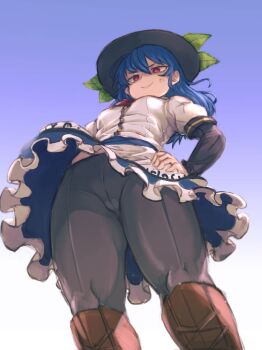 1girl black_hat black_pantyhose blue_background blue_hair blue_skirt boots breasts closed_mouth commentary_request frilled_skirt frills from_below gradient_background hand_on_own_hip hat highres hinanawi_tenshi kaden_(muxt8423) layered_sleeves long_hair long_sleeves looking_at_viewer pantyhose red_eyes shirt short_over_long_sleeves short_sleeves skirt smile solo touhou white_shirt
