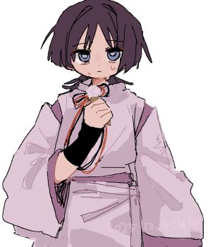 1boy arm_at_side armor blunt_ends bright_pupils closed_mouth clothing_cutout dated eyeliner eyeshadow feathers genshin_impact grey_eyes hand_up holding holding_feather japanese_armor japanese_clothes kariginu kote kurokote layered_sleeves long_sleeves looking_at_viewer makeup male_focus pom_pom_(clothes) purple_sash purple_sleeves red_eyeliner red_eyeshadow sash scaramouche_(genshin_impact) scaramouche_(kabukimono)_(genshin_impact) shoulder_cutout solo straight-on string sweat umigasa upper_body white_background white_pupils white_sleeves wispy_bangs yellow_feathers