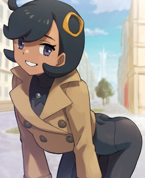 1girl ass black_bodysuit black_hair bodysuit bodysuit_under_clothes breasts brown_jacket check_commentary commentary commentary_request dark-skinned_female dark_skin emma_(pokemon) gloves grin hair_ornament hashi jacket latex latex_bodysuit looking_at_viewer lumiose_city mega_stone nintendo orange_gloves pokemon pokemon_legends:_z-a purple_eyes short_hair smile solo