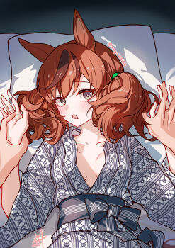 1girl 1other absurdres animal_ears bath_yukata blush breasts brown_eyes brown_hair collarbone commentary_request grey_kimono highres horse_ears horse_girl japanese_clothes kimono long_sleeves looking_at_viewer lying medium_hair multicolored_hair nice_nature_(umamusume) on_back open_mouth pillow streaked_hair synzmayu twintails umamusume yukata