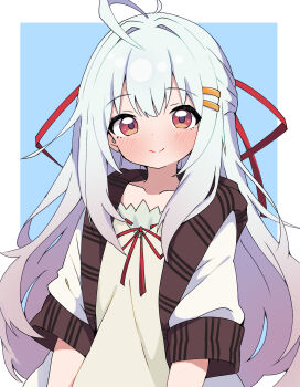 1girl ahoge blue_background blue_hair blush border closed_mouth commentary_request dot_nose haguran hair_intakes hair_ornament hair_ribbon hairclip highres long_hair looking_at_viewer mesugaki_(haguran) neck_ribbon original outside_border parallel_hairclips red_eyes red_ribbon ribbon shirt short_sleeves simple_background smile solo upper_body white_border white_shirt